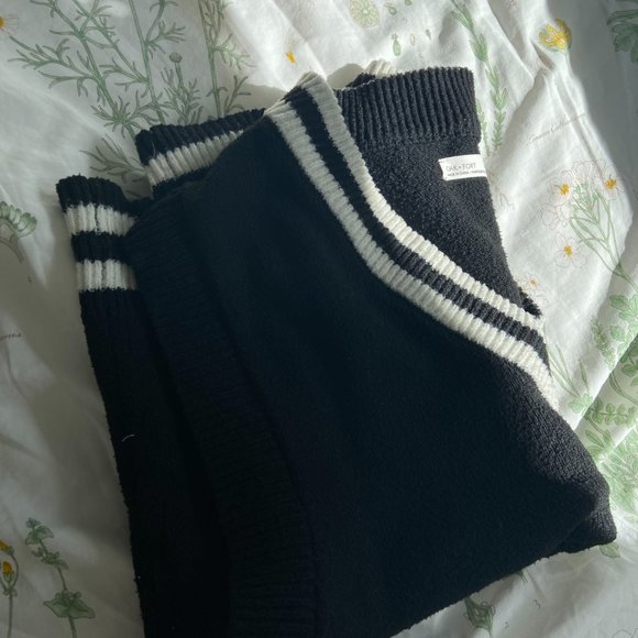 OAK + FORT Varsity Sweater Vest - Picture 2 of 3